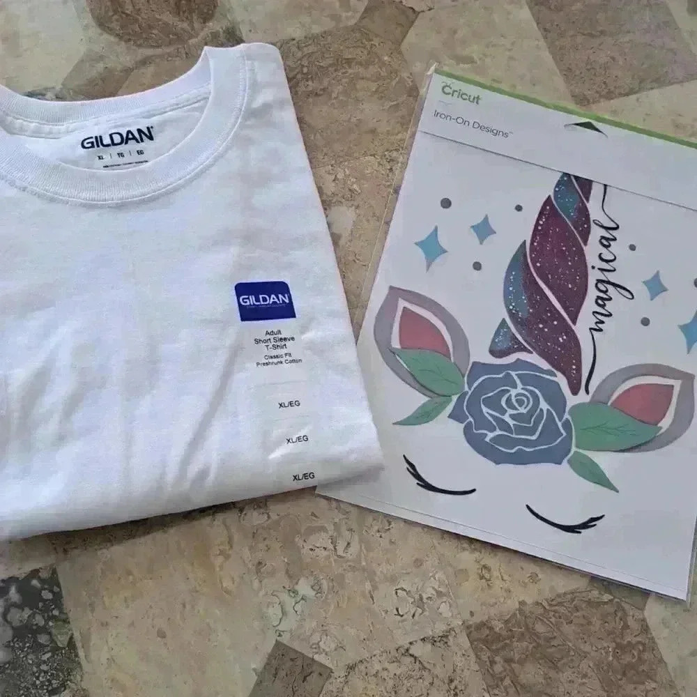 T SHIRT XL WITH IRON ON DESIGNS